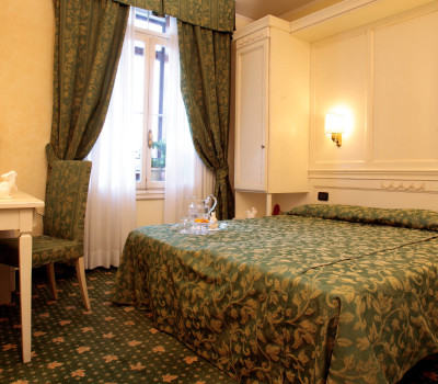 camera-da-letto-matrimoniale-croce-bianca Hotel Croce Bianca Asiago